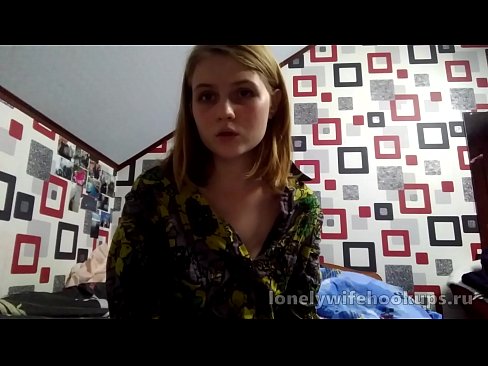 ❤️ Wophunzira wachinyamata wa blonde waku Russia amakonda matayala akulu. ❌ pa ny.pornmega.ru ☑